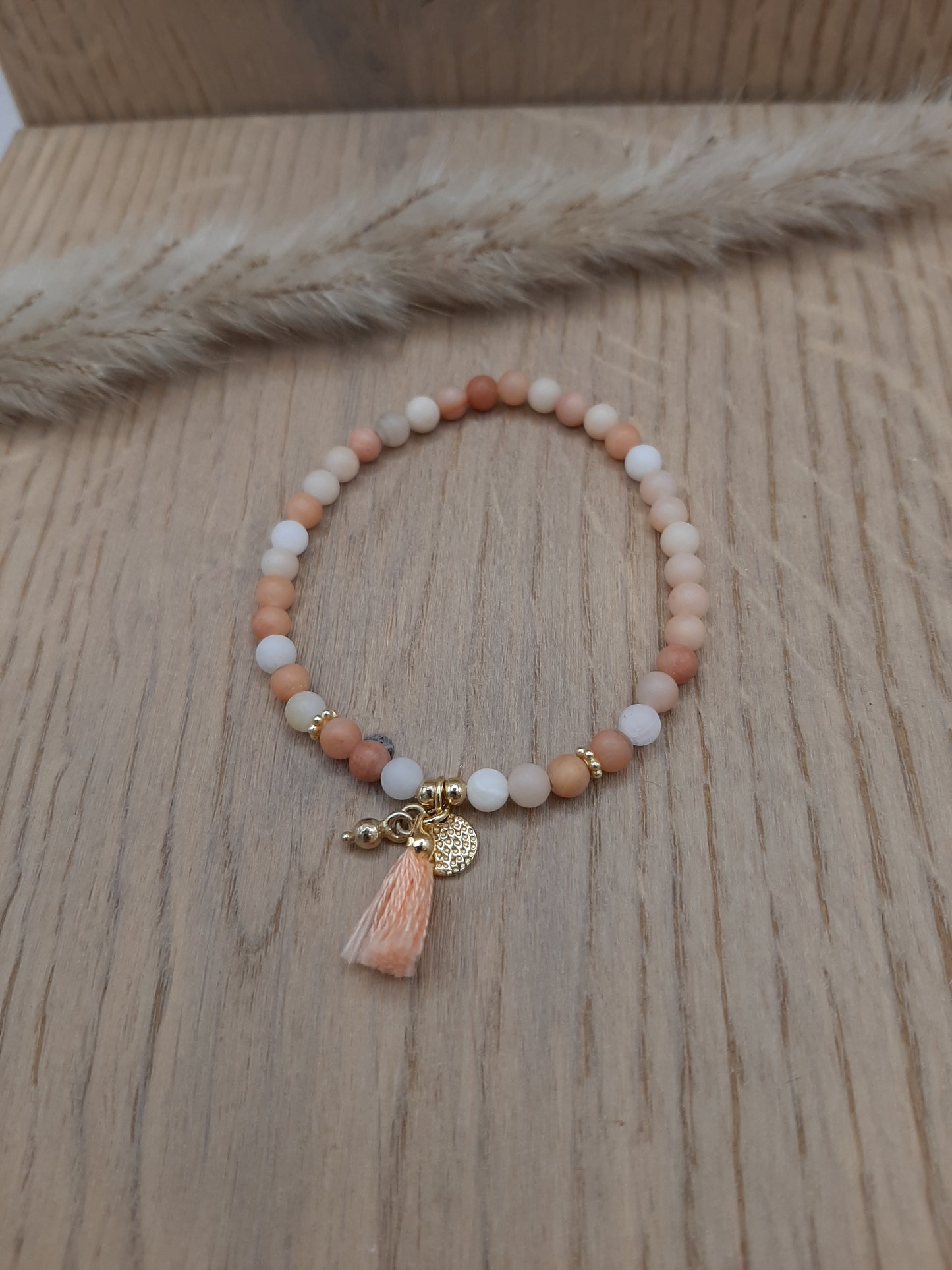 Armband Peach/Gold mit 3 Hängerli